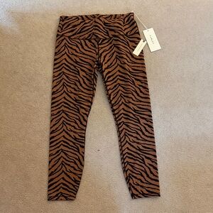 NWT Varley Tiger Stripe Leggings